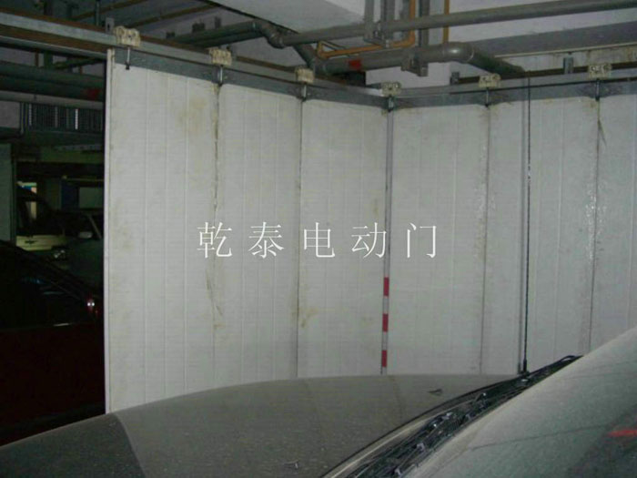 侧滑式